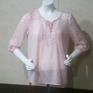 Light Pink Sheer 3/4 Sleeve Top by Bila Size M